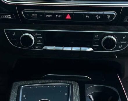 Ауди Ку 7 2016 в Львове на Automoto.ua Черный Ауди Ку 7, объемом двигателя 3 л и пробегом 189 тыс. км за 30000 $, фото 13 на Automoto.ua