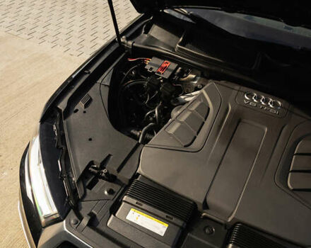Чорний Ауді Ку 7, об'ємом двигуна 3 л та пробігом 151 тис. км за 22000 $, фото 68 на Automoto.ua