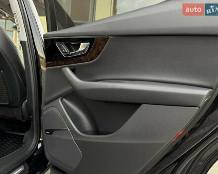 Ауди Ку 7 2016 в Львове на Automoto.ua Черный Ауди Ку 7, объемом двигателя 3 л и пробегом 155 тыс. км за 28999 $, фото 88 на Automoto.ua