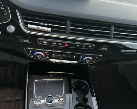 Черный Ауди Ку 7, объемом двигателя 3 л и пробегом 198 тыс. км за 27900 $, фото 16 на Automoto.ua