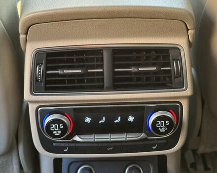 Ауди Ку 7 2016 в Ивано-Франковске на Automoto.ua Черный Ауди Ку 7, объемом двигателя 3 л и пробегом 201 тыс. км за 24000 $, фото 19 на Automoto.ua