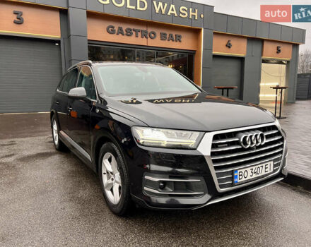 Черный Ауди Ку 7, объемом двигателя 3 л и пробегом 202 тыс. км за 38000 $, фото 6 на Automoto.ua