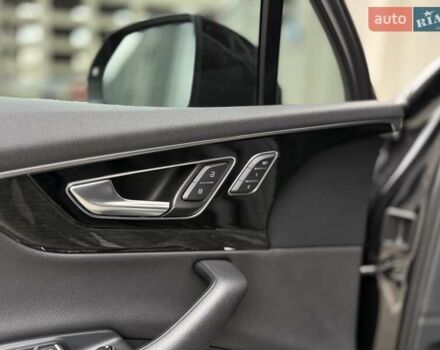 Черный Ауди Ку 7, объемом двигателя 3 л и пробегом 210 тыс. км за 24999 $, фото 46 на Automoto.ua