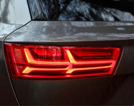 Чорний Ауді Ку 7, об'ємом двигуна 3 л та пробігом 111 тис. км за 16200 $, фото 5 на Automoto.ua