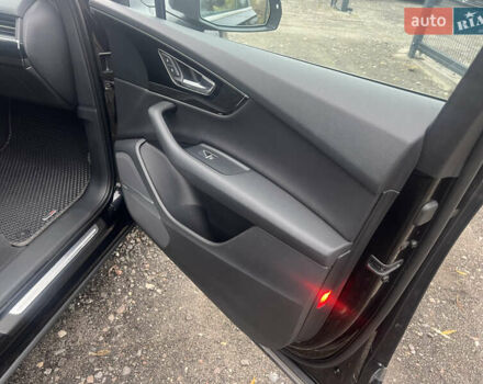Чорний Ауді Ку 7, об'ємом двигуна 3 л та пробігом 152 тис. км за 24500 $, фото 26 на Automoto.ua