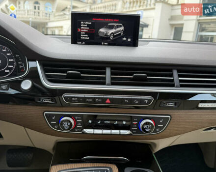 Черный Ауди Ку 7, объемом двигателя 2.97 л и пробегом 155 тыс. км за 37999 $, фото 39 на Automoto.ua