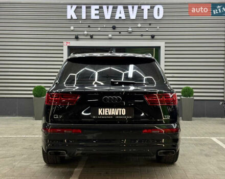 Черный Ауди Ку 7, объемом двигателя 3 л и пробегом 249 тыс. км за 28000 $, фото 3 на Automoto.ua
