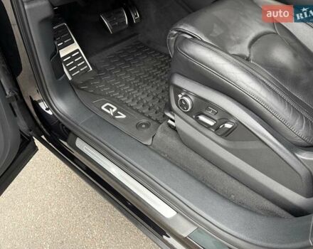 Черный Ауди Ку 7, объемом двигателя 3 л и пробегом 157 тыс. км за 44500 $, фото 71 на Automoto.ua