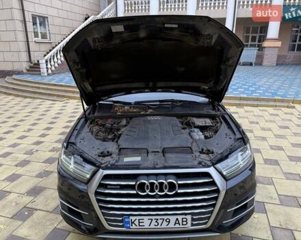 Черный Ауди Ку 7, объемом двигателя 3 л и пробегом 220 тыс. км за 21000 $, фото 1 на Automoto.ua