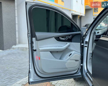 Черный Ауди Ку 7, объемом двигателя 3 л и пробегом 167 тыс. км за 28000 $, фото 40 на Automoto.ua