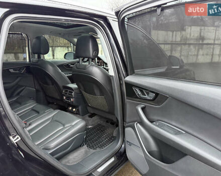 Черный Ауди Ку 7, объемом двигателя 3 л и пробегом 278 тыс. км за 20999 $, фото 60 на Automoto.ua