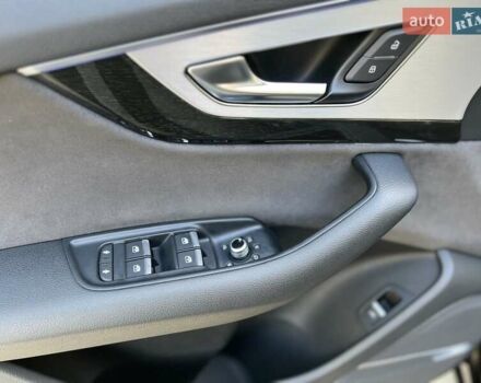 Ауді Ку 7 2016 у Хмельницькому на Automoto.ua Чорний Ауді Ку 7, об'ємом двигуна 2.97 л та пробігом 233 тис. км за 31900 $, фото 77 на Automoto.ua