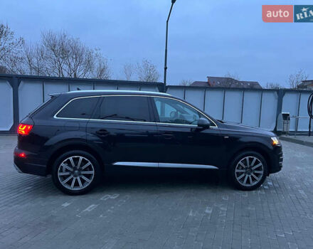 Чорний Ауді Ку 7, об'ємом двигуна 3 л та пробігом 209 тис. км за 27300 $, фото 6 на Automoto.ua