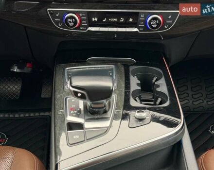 Черный Ауди Ку 7, объемом двигателя 3 л и пробегом 340 тыс. км за 25500 $, фото 54 на Automoto.ua