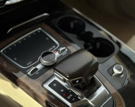 Черный Ауди Ку 7, объемом двигателя 3 л и пробегом 250 тыс. км за 27500 $, фото 33 на Automoto.ua