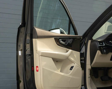 Чорний Ауді Ку 7, об'ємом двигуна 3 л та пробігом 151 тис. км за 22000 $, фото 108 на Automoto.ua