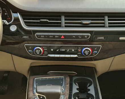 Ауди Ку 7 2016 в Ивано-Франковске на Automoto.ua Черный Ауди Ку 7, объемом двигателя 3 л и пробегом 201 тыс. км за 24000 $, фото 15 на Automoto.ua