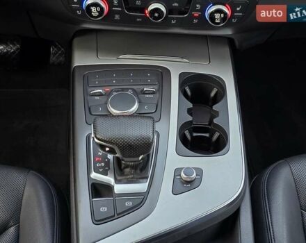 Черный Ауди Ку 7, объемом двигателя 3 л и пробегом 170 тыс. км за 32999 $, фото 35 на Automoto.ua