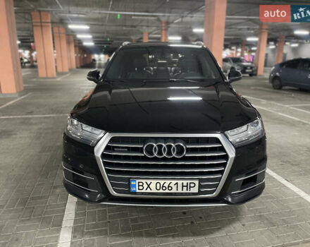 Черный Ауди Ку 7, объемом двигателя 2.97 л и пробегом 243 тыс. км за 33000 $, фото 1 на Automoto.ua
