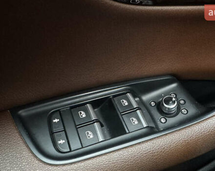 Черный Ауди Ку 7, объемом двигателя 3 л и пробегом 223 тыс. км за 22300 $, фото 15 на Automoto.ua