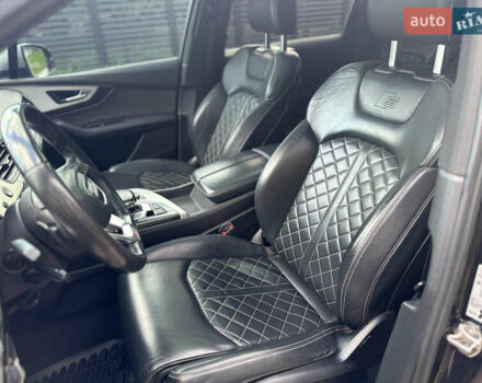 Чорний Ауді Ку 7, об'ємом двигуна 3 л та пробігом 260 тис. км за 33700 $, фото 11 на Automoto.ua