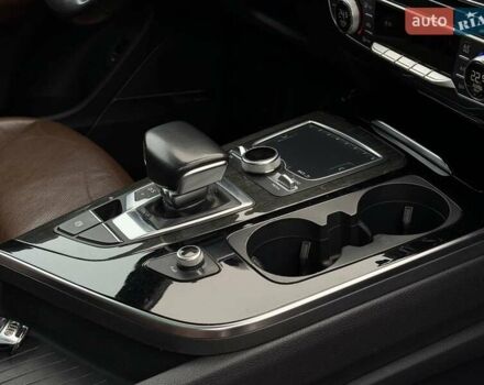 Черный Ауди Ку 7, объемом двигателя 3 л и пробегом 340 тыс. км за 25500 $, фото 57 на Automoto.ua