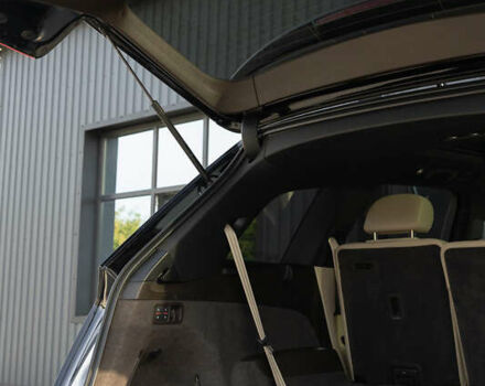 Чорний Ауді Ку 7, об'ємом двигуна 3 л та пробігом 151 тис. км за 22000 $, фото 139 на Automoto.ua