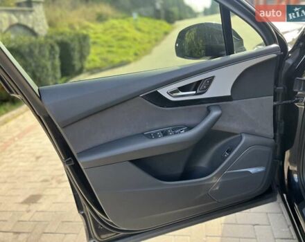 Ауді Ку 7 2016 у Хмельницькому на Automoto.ua Чорний Ауді Ку 7, об'ємом двигуна 2.97 л та пробігом 233 тис. км за 31900 $, фото 80 на Automoto.ua