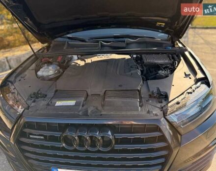 Черный Ауди Ку 7, объемом двигателя 2.97 л и пробегом 200 тыс. км за 36000 $, фото 7 на Automoto.ua