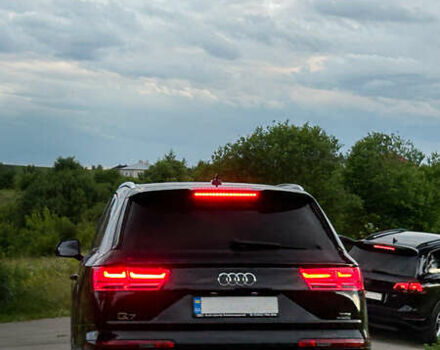 Черный Ауди Ку 7, объемом двигателя 2.97 л и пробегом 253 тыс. км за 45999 $, фото 4 на Automoto.ua