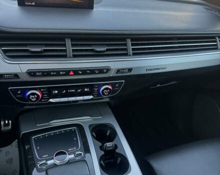 Черный Ауди Ку 7, объемом двигателя 2.97 л и пробегом 205 тыс. км за 38000 $, фото 12 на Automoto.ua