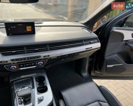 Ауді Ку 7 2016 у Хмельницькому на Automoto.ua Чорний Ауді Ку 7, об'ємом двигуна 2.97 л та пробігом 233 тис. км за 31900 $, фото 56 на Automoto.ua