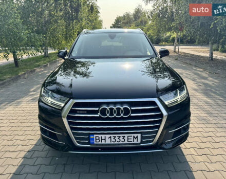 Черный Ауди Ку 7, объемом двигателя 2.97 л и пробегом 250 тыс. км за 30900 $, фото 1 на Automoto.ua