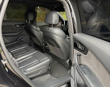 Чорний Ауді Ку 7, об'ємом двигуна 3 л та пробігом 178 тис. км за 48500 $, фото 24 на Automoto.ua