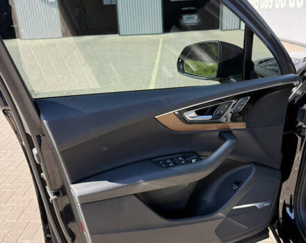 Ауди Ку 7 2016 в Ирпене на Automoto.ua Черный Ауди Ку 7, объемом двигателя 3 л и пробегом 86 тыс. км за 39000 $, фото 13 на Automoto.ua