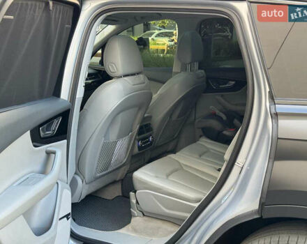 Черный Ауди Ку 7, объемом двигателя 3 л и пробегом 167 тыс. км за 28000 $, фото 28 на Automoto.ua