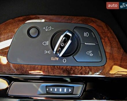 Чорний Ауді Ку 7, об'ємом двигуна 3 л та пробігом 166 тис. км за 31900 $, фото 8 на Automoto.ua