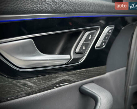 Черный Ауди Ку 7, объемом двигателя 3 л и пробегом 182 тыс. км за 28800 $, фото 63 на Automoto.ua