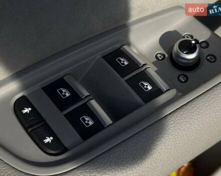 Ауді Ку 7 2016 у Києві на Automoto.ua Чорний Ауді Ку 7, об'ємом двигуна 2.97 л та пробігом 238 тис. км за 33700 $, фото 16 на Automoto.ua