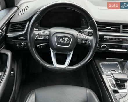 Чорний Ауді Ку 7, об'ємом двигуна 3 л та пробігом 206 тис. км за 23990 $, фото 6 на Automoto.ua