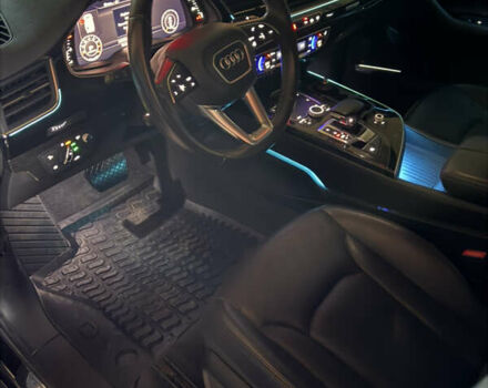 Черный Ауди Ку 7, объемом двигателя 3 л и пробегом 303 тыс. км за 23999 $, фото 39 на Automoto.ua