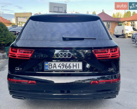 Черный Ауди Ку 7, объемом двигателя 2.97 л и пробегом 250 тыс. км за 32700 $, фото 4 на Automoto.ua