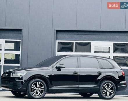 Ауди Ку 7 2016 в Мукачеве на Automoto.ua Черный Ауди Ку 7, объемом двигателя 3 л и пробегом 133 тыс. км за 36500 $, фото 5 на Automoto.ua
