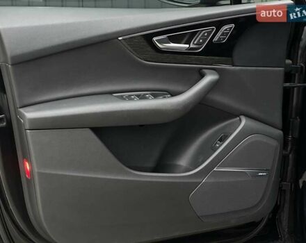 Черный Ауди Ку 7, объемом двигателя 3 л и пробегом 211 тыс. км за 26900 $, фото 30 на Automoto.ua