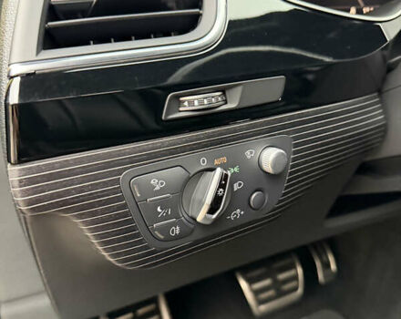 Чорний Ауді Ку 7, об'ємом двигуна 3 л та пробігом 178 тис. км за 48500 $, фото 17 на Automoto.ua