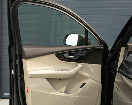 Ауди Ку 7 2016 в Дубно на Automoto.ua Черный Ауди Ку 7, объемом двигателя 3 л и пробегом 151 тыс. км за 22900 $, фото 57 на Automoto.ua