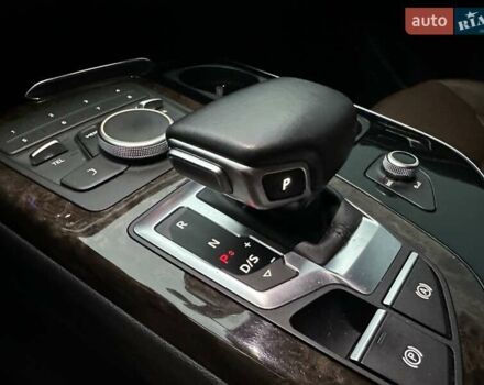 Черный Ауди Ку 7, объемом двигателя 3 л и пробегом 247 тыс. км за 28750 $, фото 97 на Automoto.ua