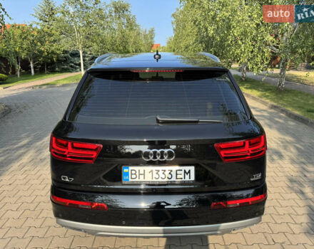 Черный Ауди Ку 7, объемом двигателя 2.97 л и пробегом 250 тыс. км за 30900 $, фото 5 на Automoto.ua