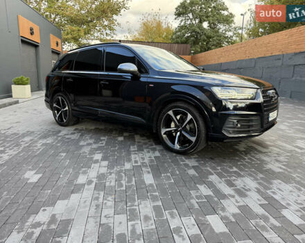 Ауди Ку 7 2017 в Киеве на Automoto.ua Черный Ауди Ку 7, объемом двигателя 3 л и пробегом 140 тыс. км за 47799 $, фото 7 на Automoto.ua