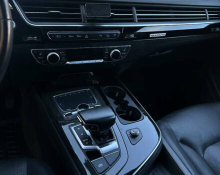 Чорний Ауді Ку 7, об'ємом двигуна 3 л та пробігом 130 тис. км за 33500 $, фото 23 на Automoto.ua